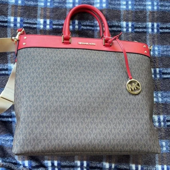 Michael Kors Travel Large NS Tote - Picture 1 of 16